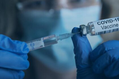 Vaccins COVID pour enfants : les États-Unis débloquent les commandes après un mystérieux retard