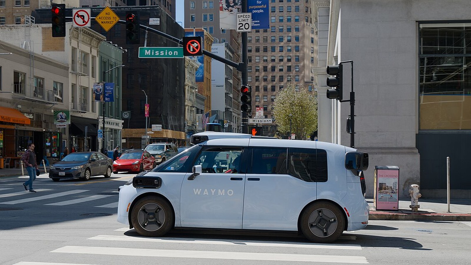 Waymo accélère au Texas grâce à son nouveau minivan autonome conçu en Chine