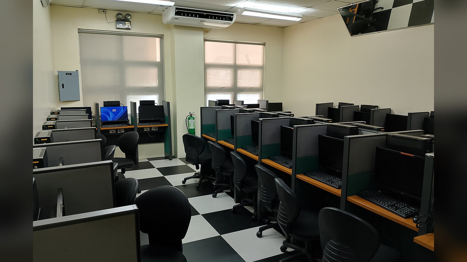 Cyberattaques : les collèges et lycées anglais se relèvent plus vite