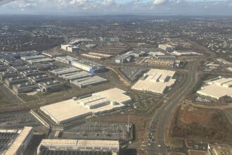 Data centers : le milliard d'Amazon pour les riverains ne convainc pas les écologistes